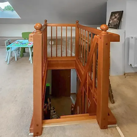 Dom wakacyjny 3 Bedroom Amazing In Parzensko *