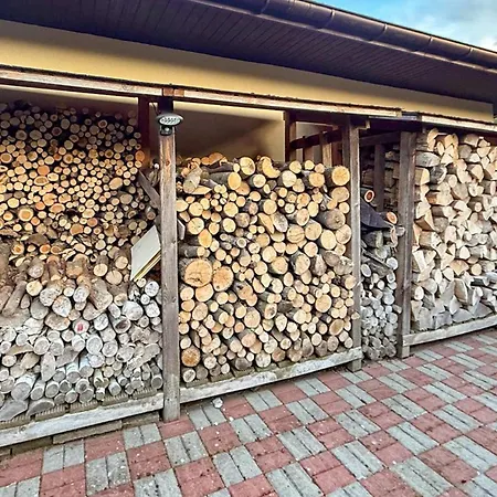 3 Bedroom Amazing In Parzensko 度假居 Parzensko